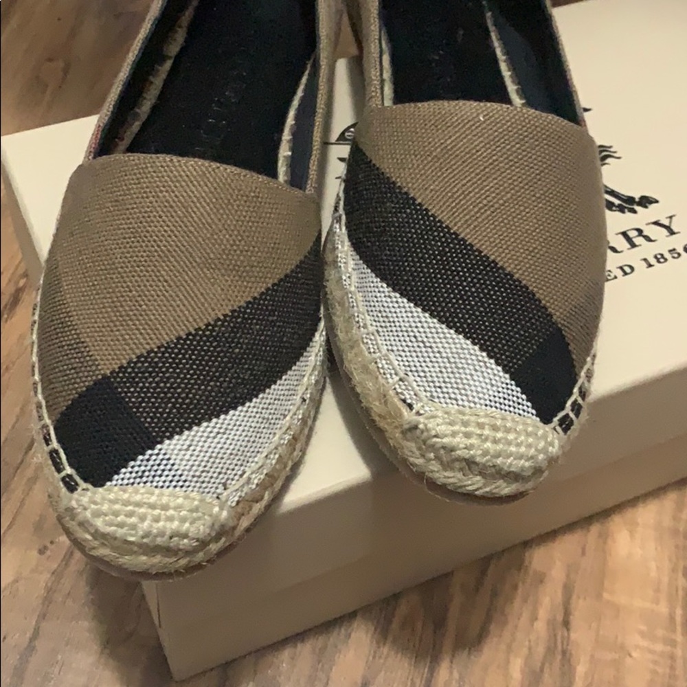 Burberry espadrilles